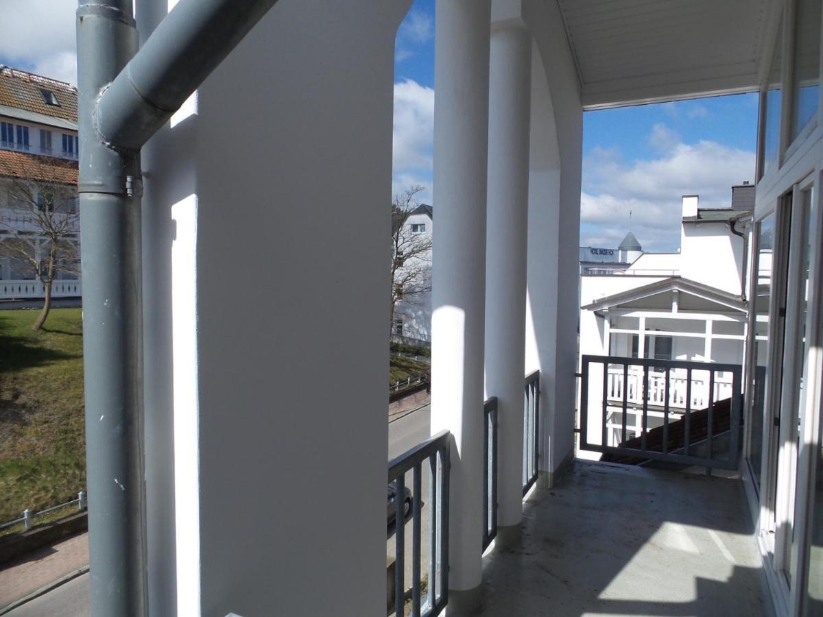 Strandnahe Mit 2 Schlafzimmern Und Balkon, Strandidyll,
