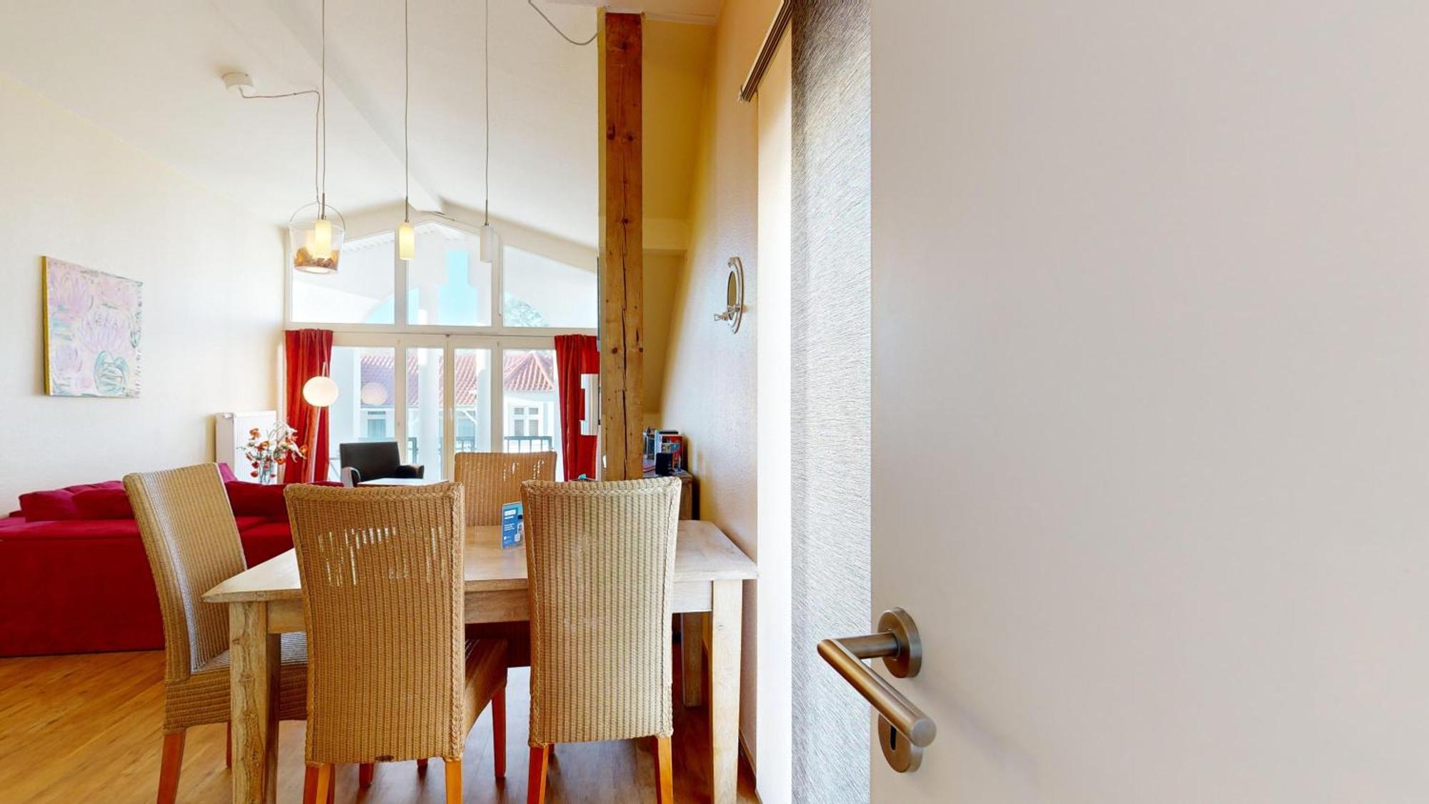 Strandnahe Mit 2 Schlafzimmern Und Balkon, Strandidyll,